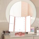 Потрійне LED дзеркало для макіяжу зі світлодіодним підсвічуванням