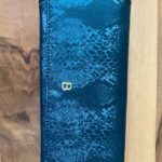 Місткий жіночий клатч Balmain