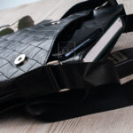 ЧОЛОВІЧА ШКІРАНА СУМКА ЧЕРЕЗ ПЛЕЧО JEEP BAGS